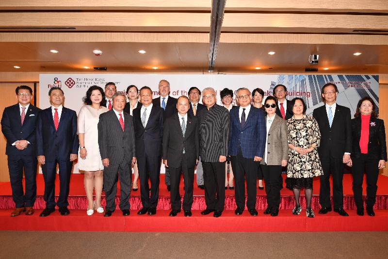 The Chief Secretary for Administration, Mr Matthew Cheung Kin-chung, attended the naming ceremony of the Mr and Mrs Chan Chak Fu Building of the Hong Kong Polytechnic University (PolyU) today (December 15). Picture shows Mr Cheung (front row; sixth left); the Chairman of the Council of PolyU, Mr Chan Tze-ching (front row; fourth left); the President of PolyU, Professor Timothy Tong (front row; second right); the Chairman of the PolyU Foundation, Dr Patrick Poon (front row; second left); Director of Victoria Park Hotels Limited Mr Lawrence Chan (front row; sixth right); and other guests at the ceremony. 

