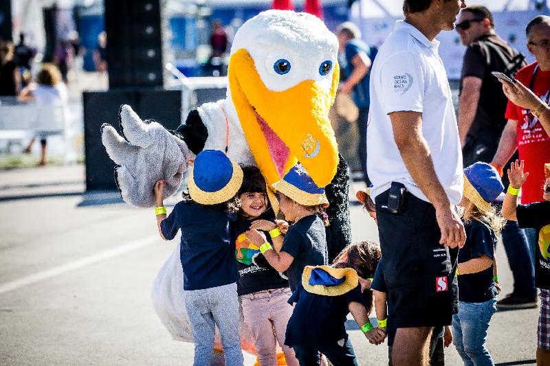 The Race Festival of the Volvo Ocean Race Hong Kong Stopover will be held from January 17 to 31 at Kai Tak Runway Park. Photo shows Wisdom, the festival mascot, greeting visitors at an earlier stopover of the event. 
