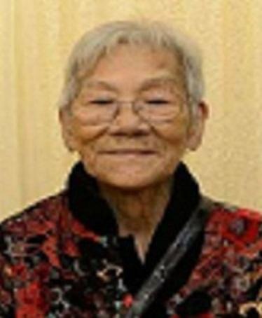 ong Yuet-leung, aged 90, is about 1.5 metres tall, 36 kilograms in weight and of thin build. She has a round face with yellow complexion and short curly white hair. She was last seen wearing a red and black jacket, black trousers and red and black shoes.