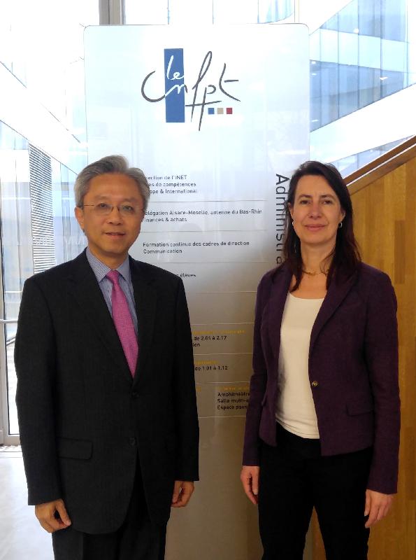 The Secretary for the Civil Service, Mr Joshua Law, continued his visit to Europe in Strasbourg, France, yesterday (March 7, Strasbourg time) to get updates on the management and training of the civil service there. Photo shows Mr Law (left) meeting with the Director of the National Institute for Local Studies, Ms Véronique Robitaillie (right), to learn about the Institute's experience in providing training for the civil service.