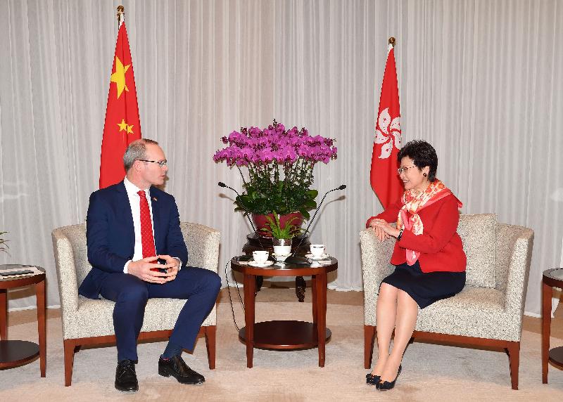 The Chief Executive, Mrs Carrie Lam (right), meets the visiting Deputy Prime Minister and Minister for Foreign Affairs and Trade of Ireland, Mr Simon Coveney (left), at the Chief Executive's Office today (March 12).