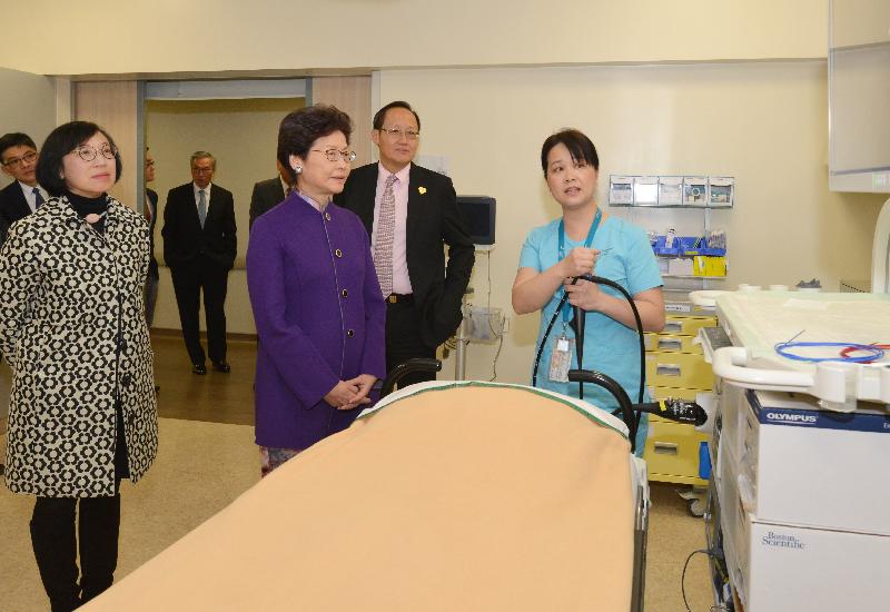 The Chief Executive, Mrs Carrie Lam, attended the Grand Opening Ceremony of Gleneagles Hong Kong Hospital today (March 21). Photo shows Mrs Lam (second left) and the Secretary for Food and Health, Dr Sophia Chan (first left), touring the facilities of the hospital. 