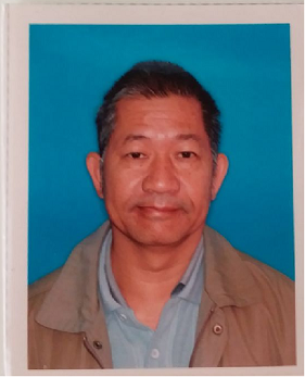 Lok Sam-hing, aged 56, is about 1.65 metres tall, 50 kilograms in weight and of medium build. He has a long face with yellow complexion and short straight white hair. He was last seen wearing orange and grey cap, black and white striped shirt, black knee pants and light colored scandals.