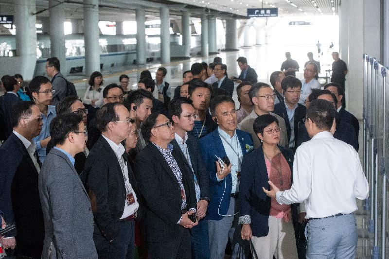 The Legislative Council delegation concluded the duty visit to Guangdong-Hong Kong-Macao Bay Area today (April 22).  Picture shows the delegation visiting Guangzhou South Station to gain a better understanding of the latest development of the high-speed rail network. 