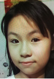 Hui Siu-yau is about 1.53 metres tall, 36 kilograms in weight and of medium build. She has a round face with yellow complexion and long straight black hair. She was last seen wearing a grey jacket, black trousers and white sports shoes. 