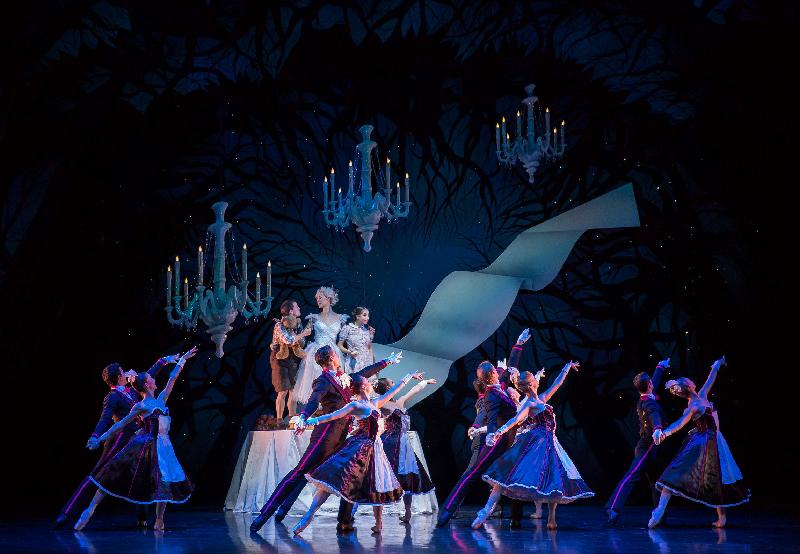 This summer, the International Arts Carnival will run from July 6 to August 12, offering a splendid array of inspirational and enjoyable programmes for all. The Scottish Ballet from the UK will start the festival with a delightful balletic feast in "Hansel & Gretel", bringing the Brothers Grimm story to the world of classical ballet.