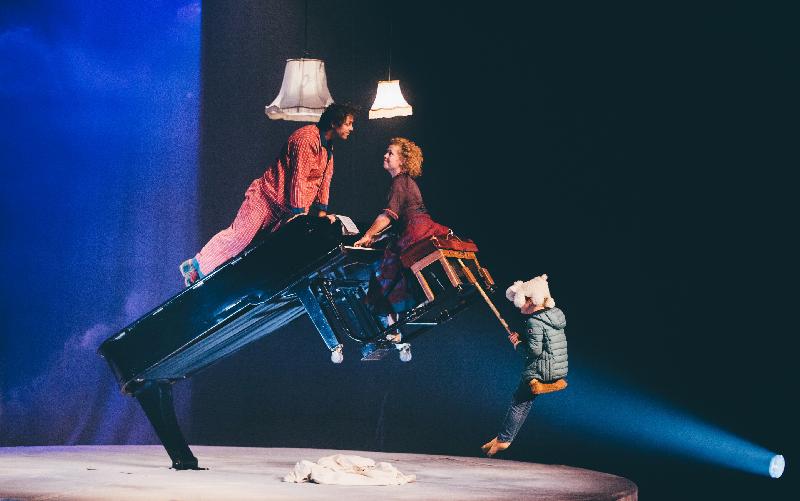 This summer, the International Arts Carnival will run from July 6 to August 12, offering a splendid array of inspirational and enjoyable programmes for all. "Carrousel des Moutons" by d'irque & fien from Belgium will deliver an unconventional theatre work with live piano music and acrobatics.