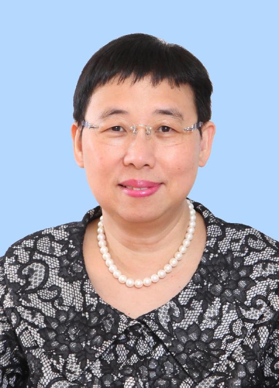 Miss Eliza Lee Man-ching, Permanent Secretary for Commerce and Economic Development (Communications and Creative Industries), will take up the post of Permanent Secretary for Commerce and Economic Development (Commerce, Industry and Tourism) on June 12, 2018.