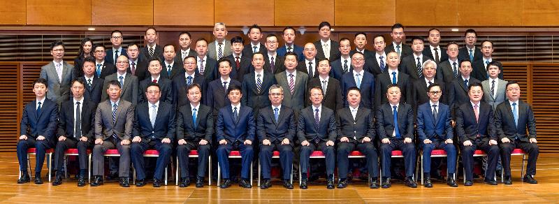 The Deputy Commissioner of Police (Operations), Mr Lau Yip-shing (front row, sixth right), led the Hong Kong Police Force delegation to attend the 24th Guangdong-Hong Kong-Macao Tripartite Heads of Criminal Investigation Department Meeting held in Macao yesterday (May 31).
