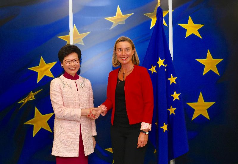 The Chief Executive, Mrs Carrie Lam, started her visit to Europe in Brussels, Belgium today (June 14, Brussels time). Photo shows Mrs Lam (left) meeting with the Vice-President of the European Commission and the High Representative of the Union for Foreign Affairs and Security Policy, Ms Federica Mogherini (right) at the European Commission headquarters.