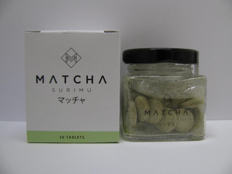 A woman aged 19 was arrested today (June 15) in a joint operation by the Department of Health and the Police for suspected illegal sale of a slimming product called "MΛTCHΛ SURIMU", which is suspected to contain an undeclared banned drug ingredient.