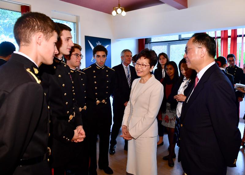 The Chief Executive, Mrs Carrie Lam, continued her visit to France in Paris today (June 19, Paris time). Photo shows Mrs Lam (sixth left), accompanied by the President of Ecole Polytechnique, Mr Jacques Biot (fifth left), and the Secretary for Innovation and Technology, Mr Nicholas W Yang (first right), exchanging with students during her visit.