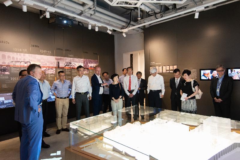 Non-official Members of the Executive Council (ExCo Members) today (June 26) visited Tai Kwun. Photo shows the ExCo Members visiting the visitor centre.