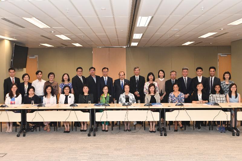 The Chief Secretary for Administration and Chairperson of the Commission on Children (Commission), Mr Matthew Cheung Kin-chung, chaired the first meeting of the Commission today (June 28). Mr Cheung (back row, centre) is pictured with Commission members.