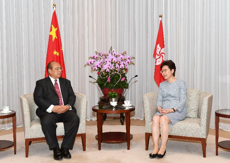 The Chief Executive, Mrs Carrie Lam (right), meets the the National Security Advisor, Union Minister for the Ministry of the office of the Union Government and Chairman of the Myanmar Investment Commission, the Republic of the Union of Myanmar, U Thaung Tun, at the Chief Executive's Office this afternoon (June 28).