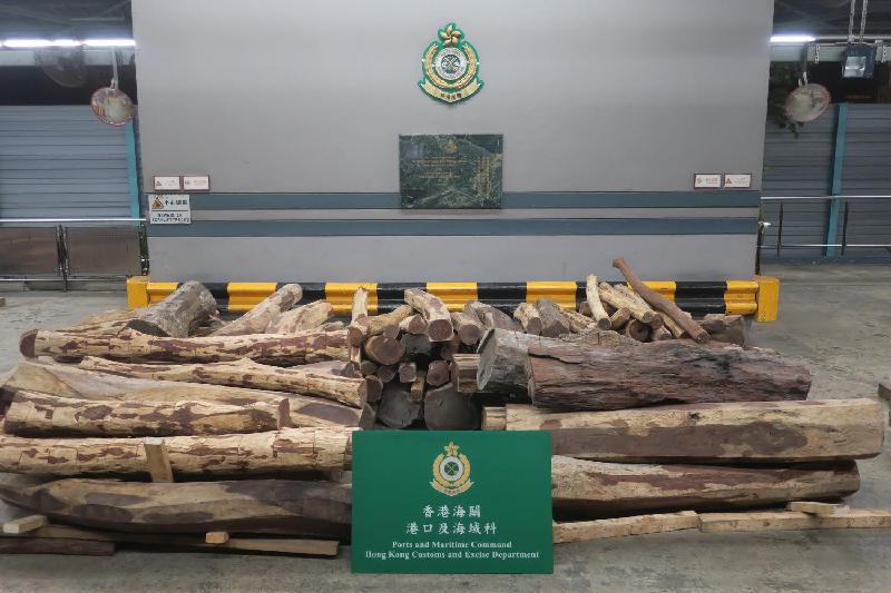 Hong Kong Customs yesterday (July 6) seized about 8 700 kilograms of suspected Thailand rosewood from a container at the Kwai Chung Customhouse Cargo Examination Compound. The estimated market value of the seizure was about $1.3 million.