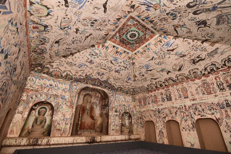 A major exhibition of the Hong Kong Heritage Museum entitled "Digital Dunhuang – Tales of Heaven and Earth" will be open to the public from tomorrow (July 11). Photo shows a replica of Mogao cave 285, built during the Western Wei period. The murals in the cave are rich in content and are important evidence of the cultural exchange between China and the West.