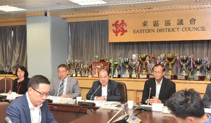 The Chief Secretary for Administration, Mr Matthew Cheung Kin-chung (back row, third left), today (July 18) accompanied by the District Officer (Eastern), Mr Simon Chan (back row, second left), meets with the Chairman of the Eastern District Council (EDC), Mr Wong Kin-pan (back row, first right), and other members of the EDC to learn more about the latest developments of the district, and to exchange views on matters of mutual interest.