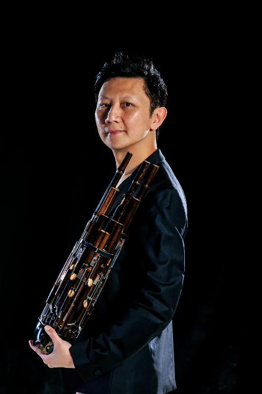 Local sheng artist Loo Sze-wang will show his superb skills by playing a variety of compositions in a recital in October. "Sheng Recital by Loo Sze-wang" is presented by the Leisure and Cultural Services Department as part of its City Hall Virtuosi Series. 