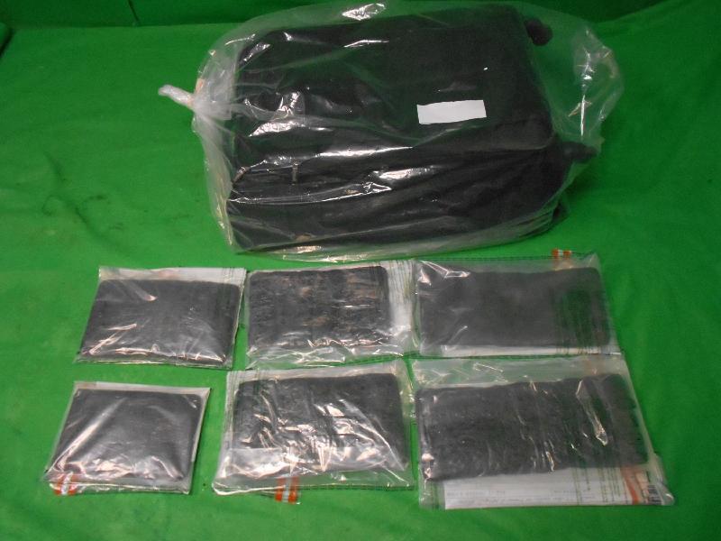 Hong Kong Customs yesterday (August 28) seized about 8.3 kilograms of suspected cannabis resin with an estimated market value of about $1 million at Hong Kong International Airport.