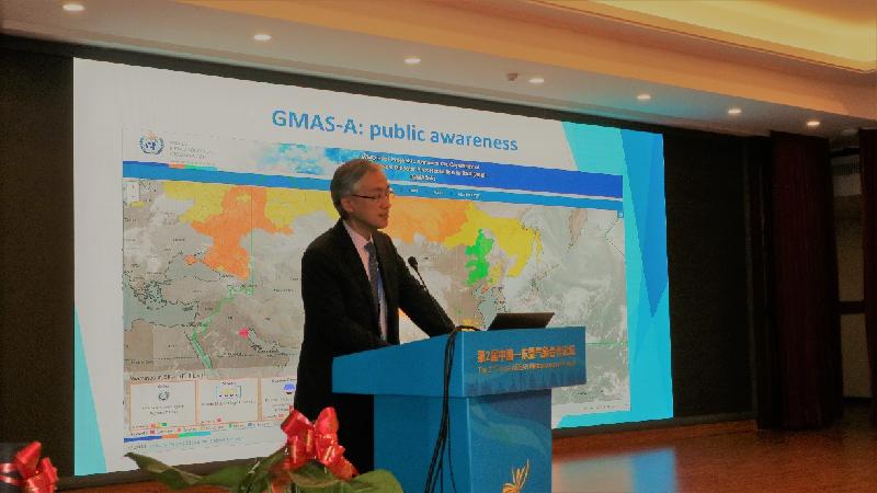 The Director of the Hong Kong Observatory (HKO), Mr Shun Chi-ming, attended the Second China-ASEAN Meteorological Forum held in Nanning yesterday (September 12). Picture shows Mr Shun delivering a keynote presentation on the launch of the World Meteorological Organization Global Multi-hazard Alert System for Asia, jointly developed by the HKO and the China Meteorological Administration, at the forum.