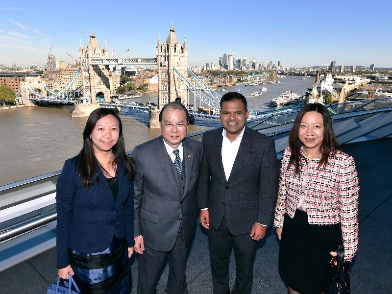 The Chief Secretary for Administration, Mr Matthew Cheung Kin-chung (second left), today (September 27, London time) meets with the Deputy Mayor of London for Business, Mr Rajesh Agrawal (second right), in London, the United Kingdom. Also present are the Director-General of the Hong Kong Economic and Trade Office, London, Ms Priscilla To (first right); and the Special Representative for Hong Kong Economic and Trade Affairs to the European Union, Ms Shirley Lam (first left).
