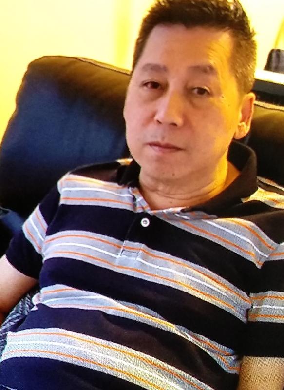 Chan Shi-lung, aged 67, is about 1.6 metres tall, 64 kilograms in weight and of middle build. He has a long face with yellow complexion and short black hair. He was last seen wearing a blue and grey stripes T-shirt, apricot-coloured trousers, dark-blue sports shoes.