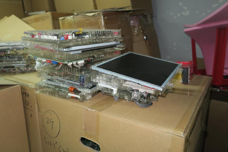 Waste printed circuit boards and waste LCD monitors discovered by Environmental Protection Department officers in a unit of an industrial Building in Fo Tan this April.
