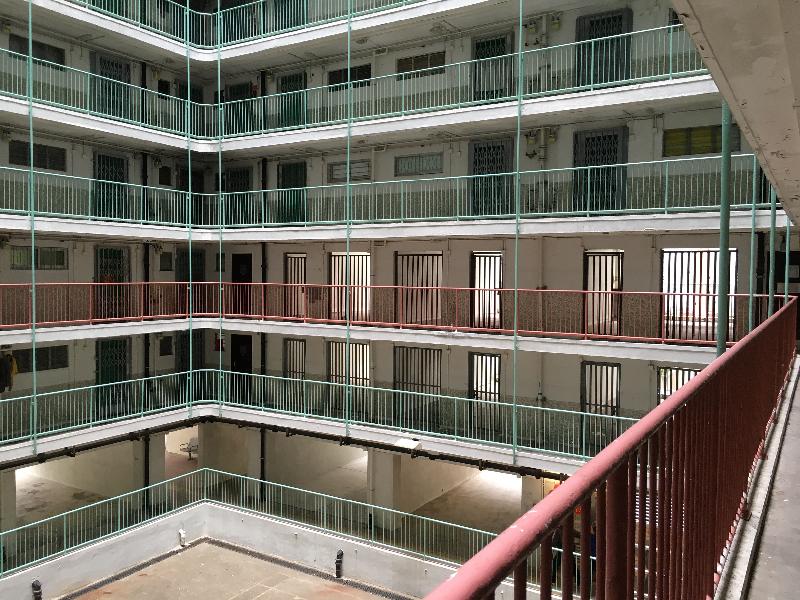 The Ombudsman, Ms Connie Lau, today (October 18) announced the results of a direct investigation into the Housing Department's arrangement for using idle spaces in public housing estates.