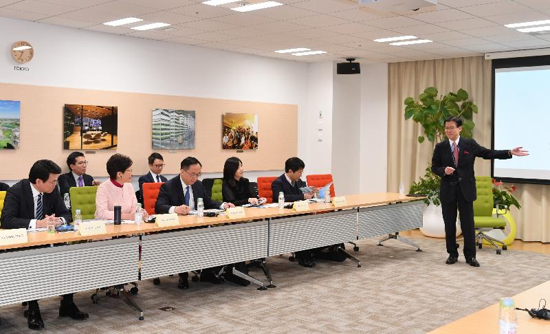 The Chief Executive, Mrs Carrie Lam, continued her visit to Japan in Kashiwa City this morning (October 30). Photo shows Mrs Lam (front row, second left), accompanied by the Secretary for Commerce and Economic Development, Mr Edward Yau (front row, first left); the Secretary for Innovation and Technology, Mr Nicholas W Yang (front row, third left); and the Director of Information Services, Miss Cathy Chu (front row, fourth left), receiving a briefing on the development of innovation, healthcare and smart city initiatives at Kashiwa-no-ha Smart City. Starting in 2001, the Smart City is a project involving a developer with public-private partnership. Employing various technologies, the city is intended to become a liveable, healthy and secure neighbourhood which is environmental friendly, good for new industry creation and suitable for people of all ages.