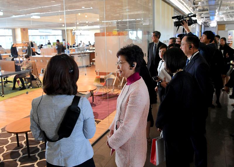 The Chief Executive, Mrs Carrie Lam, continued her visit to Japan in Kashiwa City this morning (October 30). Photo shows Mrs Lam (second left), accompanied by the Secretary for Innovation and Technology, Mr Nicholas W Yang (fourth left), touring Kashiwa-no-ha Smart City. Starting in 2001, the Smart City is a project involving a developer with public-private partnership. Employing various technologies, the city is intended to become a liveable, healthy and secure neighbourhood which is environmental friendly, good for new industry creation and suitable for people of all ages.
