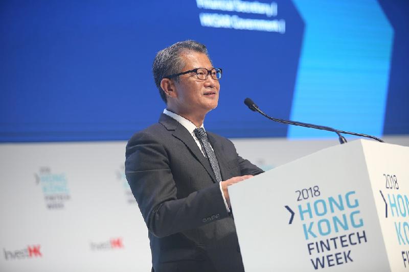 The Financial Secretary, Mr Paul Chan, delivered a keynote speech at Hong Kong Fintech Week 2018 on October 31.