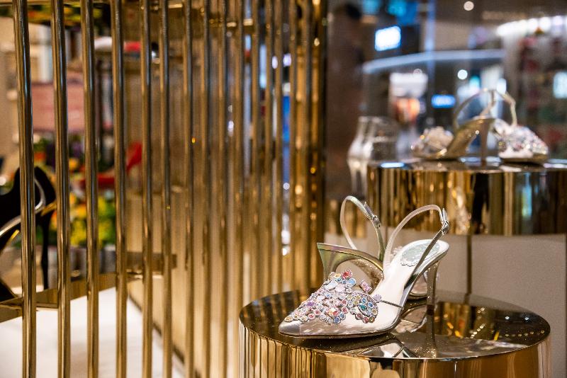 Rene Caovilla, which makes Italian handcrafted shoes, opened a flagship store at Harbour City in Tsim Sha Tsui today (November 14). The new store showcases a range of women's jeweled shoes, handmade and shipped from Venice, Italy.

