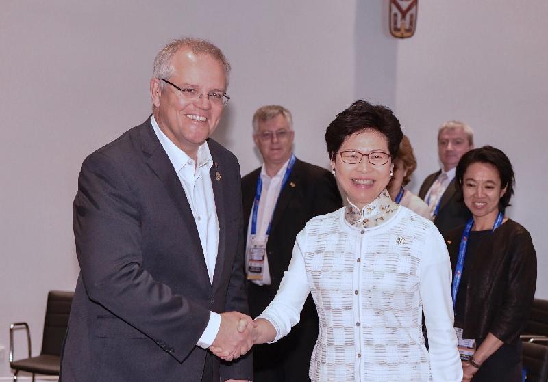 The Chief Executive, Mrs Carrie Lam, meets with the Prime Minister of Australia, Mr Scott Morrison, in Port Moresby, Papua New Guinea today (November 18). Photo shows Mrs Lam (right) shaking hands with Mr Morrison (left) before the meeting.