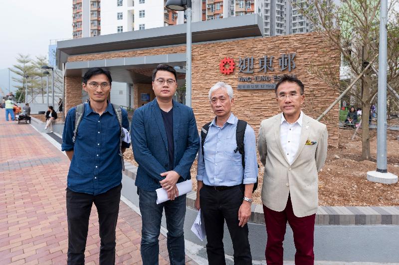 Members of the Legislative Council conducted a site visit to Ying Tung Estate in Tung Chung today (November 19). Photo shows Members (from left) Mr Chu Hoi-dick, Mr Andrew Wan, Mr Leung Yiu-chung and Mr Michael Tien visiting Ying Tung Estate. 
