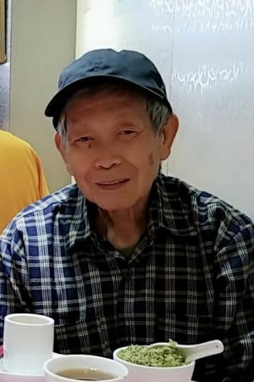 Tse Kin-sun, aged 82, is about 1.6 metres tall, 45 kilograms in weight and of thin build. He has a pointed face with yellow complexion and short white hair. He was last seen wearing a blue and white long-sleeved checkered shirt, green trousers and a blue cap.