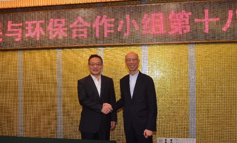 The Secretary for the Environment, Mr Wong Kam-sing (right), is pictured with the Director-General of the Department of Ecology and Environment of Guangdong Province, Mr Lu Xiulu, before the 18th meeting of the Hong Kong-Guangdong Joint Working Group on Sustainable Development and Environmental Protection in Guangzhou today (December 7).