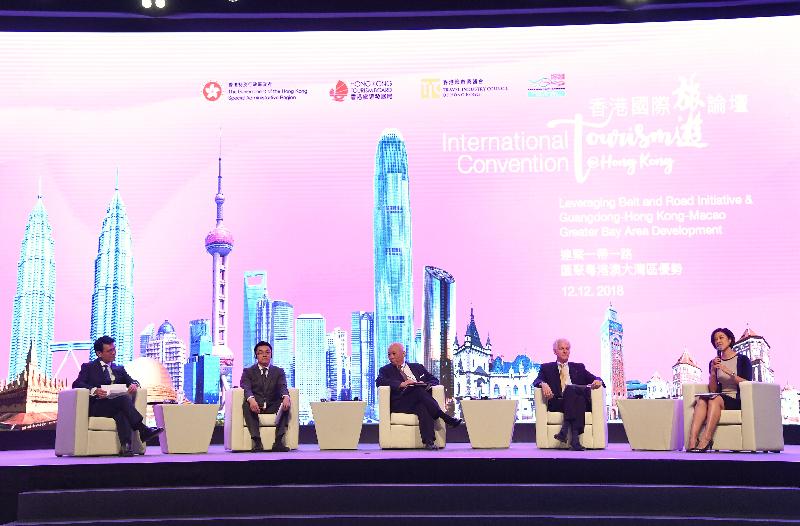 The Secretary for Commerce and Economic Development, Mr Edward Yau (first left), today (December 12) attended the plenary session of the Hong Kong International Tourism Convention on the implications of the Belt and Road Initiative on the development of international tourism. Also attending the plenary session were the Founder of Lvmama and Chairman of Joyu Group, Mr Hong Qinghua (second left); the Chairman of the Board of the Ocean Park Corporation, Mr Leo Kung (third left); and the Chairman of Cathay Pacific Airways Limited, Mr John Slosar (second right).