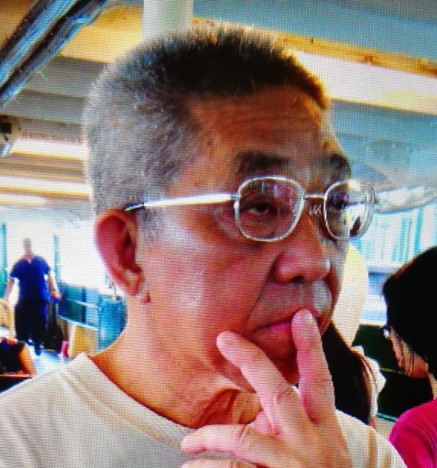 Wong Yim-shing, aged 65, is about 1.6 metres tall, 63 kilograms in weight and of medium build. He has a round face with yellow complexion and short straight grey hair. He was last seen wearing gold-rimmed glasses, a grey jacket, a green long-sleeved T-shirt, dark trousers and dark slippers.