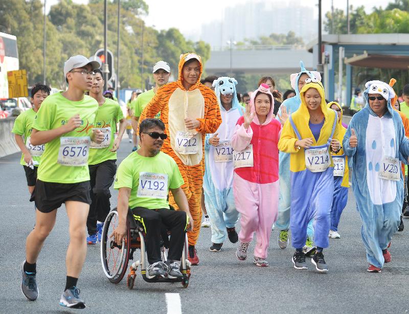 Participants of the 6th Hong Kong Games' Vitality Run in 2017 dressed up and competed for the Most Creative Costume Prize.