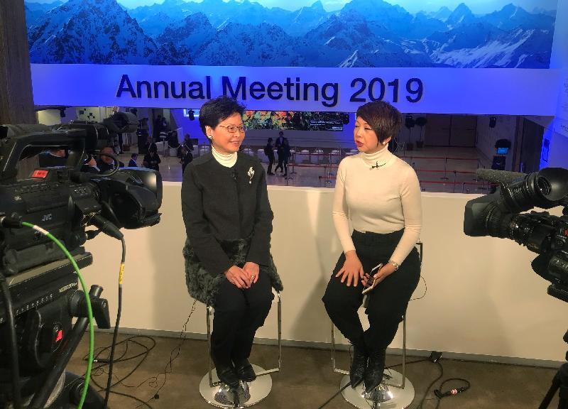 The Chief Executive, Mrs Carrie Lam, continued attending the World Economic Forum Annual Meeting in Davos, Switzerland yesterday (January 24, Davos time). Photo shows Mrs Lam (left) being interviewed by the media. 