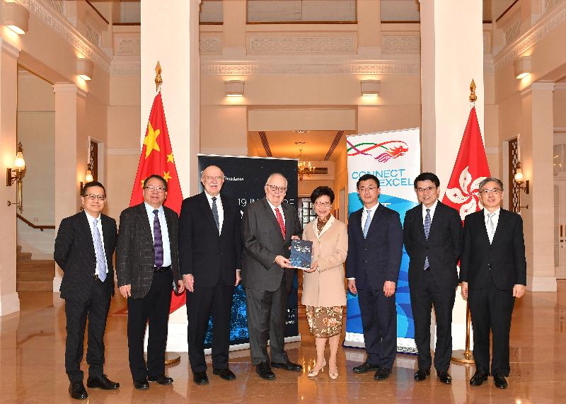 The Chief Executive, Mrs Carrie Lam, this morning (January 28) meets with the Founder of the Heritage Foundation, Dr Edwin Feulner (fourth left), at Government House and receives from him a copy of the recently published 2019 Index of Economic Freedom Report. Photo shows (from right) the Secretary for Financial Services and the Treasury, Mr James Lau; the Secretary for Commerce and Economic Development, Mr Edward Yau; the Research Manager of the Center for International Trade and Economics and Editor of the Index of Economic Freedom of the Heritage Foundation, Mr Anthony Kim; Mrs Lam; Dr Feulner; the Director of the Center for International Trade and Economics of the Heritage Foundation, Mr Terry Miller; the Director of the Chief Executive's Office, Mr Chan Kwok-ki; and the Government Economist, Mr Andrew Au, before the meeting.