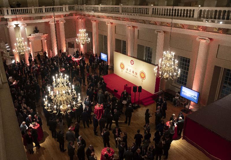 The Hong Kong Economic and Trade Office, London hosted a Chinese New Year reception on February 12 (London time) at the historic Banqueting House in Whitehall, London. The receiption was attended by more than 500 guests. 