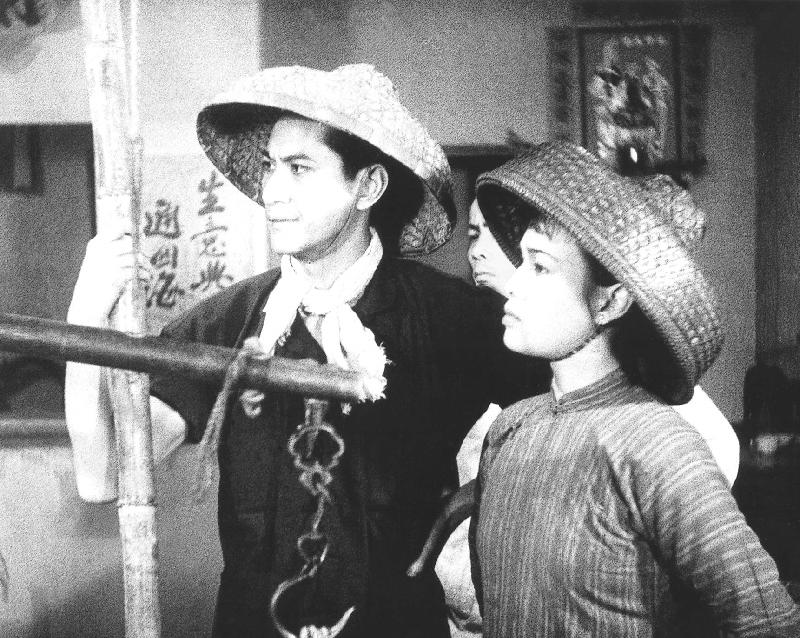 The Hong Kong Film Archive (HKFA) of the Leisure and Cultural Services Department will present the fourth instalment of the "Early Cinematic Treasures Rediscovered" series, screening 25 rare archival titles of Hong Kong early productions from March 23 to May 19 at the HKFA Cinema. Picture shows a film still of "Fishermen's Song of the South Sea" (1950).