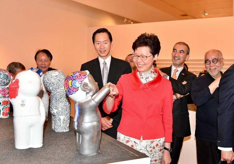 The Chief Executive, Mrs Carrie Lam, attended the Memorandum of Understanding Signing Ceremony of Bangkok Art and Culture Centre and Zuni Icosahedron in Bangkok, Thailand, today (‪February 28‬). Photo shows Mrs Lam (front row, right); and the Convenor of the Non-official Members of the Executive Council, Mr Bernard Chan (front row, left); touring the Tian Tian Xiang Shang Exhibition@ Bangkok Art and Culture Centre 2019 after the signing ceremony.