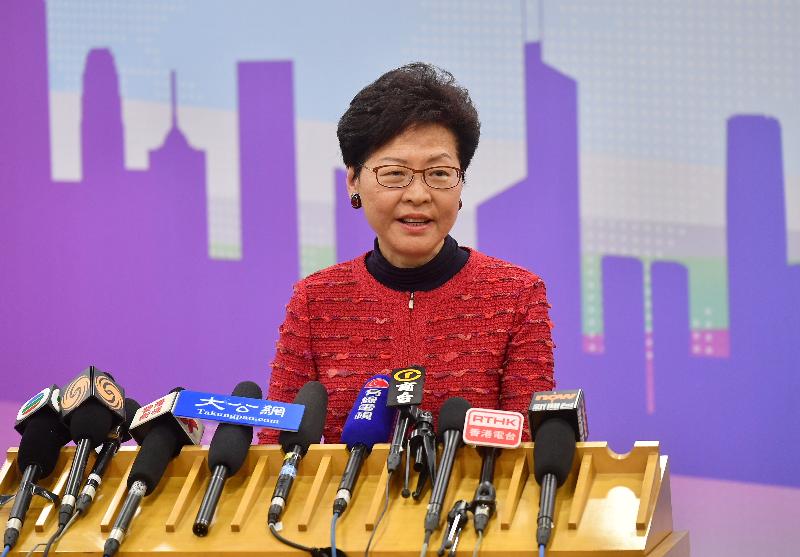 行政长官林郑月娥今日（三月一日）在北京会见传媒。