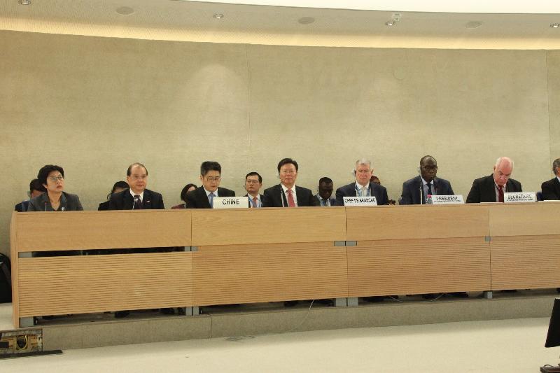 The plenary meeting of the United Nations Human Rights Council was held today (March 15, Geneva time) in Geneva, Switzerland. Picture shows a group photo of the Chinese Delegation. From left: the Secretary for Administration and Justice of Macao SAR, Ms Chan Hoi Fan (Deputy Head of the Delegation, Macao SAR); the Chief Secretary for Administration, Mr Matthew Cheung Kin-chung (Deputy Head of the Delegation, HKSAR); Vice Minister of Foreign Affairs Mr Le Yucheng (Head of the Delegation);and the Ambassador Extraordinary and Plenipotentiary and Permanent Representative, Permanent Mission of the People's Republic of China to the United Nations Office at Geneva and other International Organizations in Switzerland, Mr Yu Jianhua (Deputy Head of the Delegation).