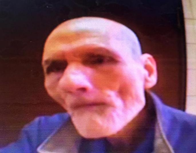 Lam Chi-tat is about 1.65 metres tall, 54 kilograms in weight and of thin build. He has a pointed face with yellow complexion and short white hair. He was last seen wearing a black jacket, grey trousers and black shoes.
