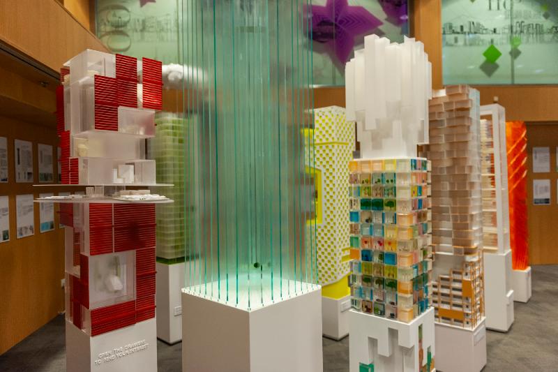 第十六届威尼斯国际建筑双年展──香港回应展「垂直肌理：密度的地景」开幕礼今日（三月二十五日）在展城馆举行。图示展城馆内的展品。