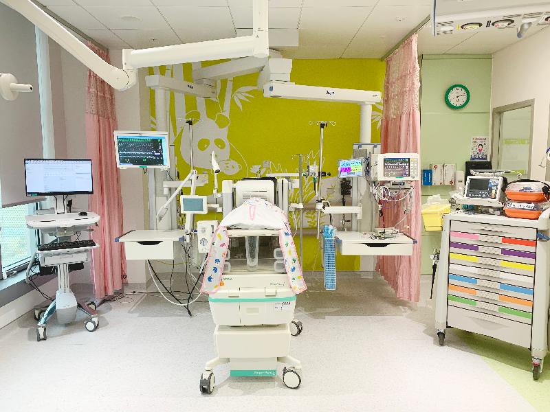 Hong Kong Children's Hospital commenced its inpatient services today (March 27). Photo shows the paediatric intensive care unit.
